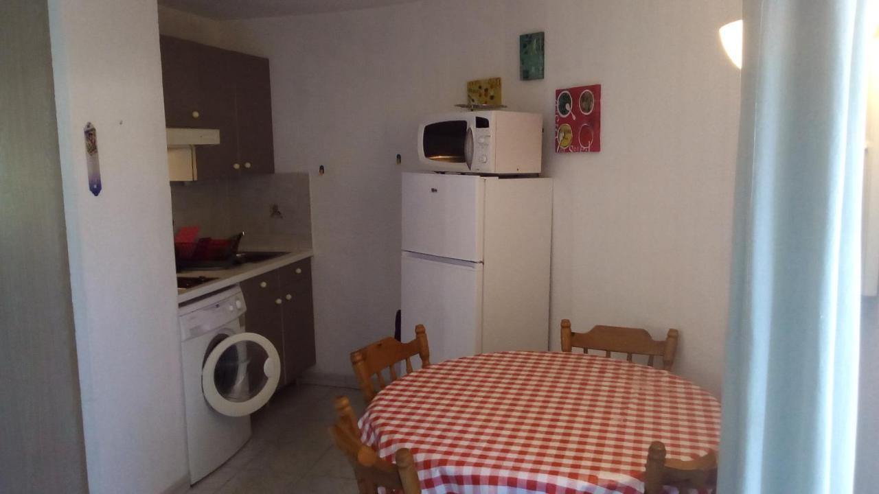 Studio de 27 m² + 70 m² de jardin à 100 m des plages Cavalaire-sur-Mer Exterior foto